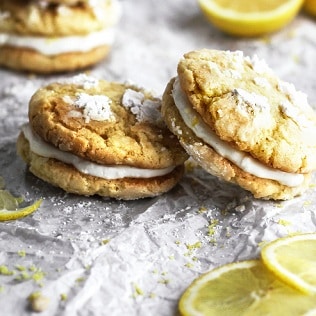 Zitronen-Doppelkekse-mit-Mascarpone-Füllung