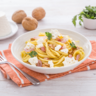 Linguine mit Ricotta Walnuss und Pancetta