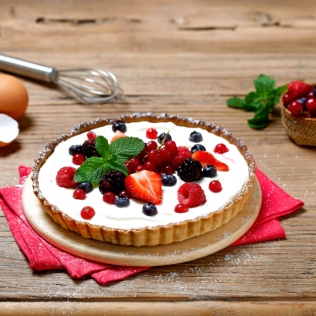 Mascarpone Tarte mit roten Beeren